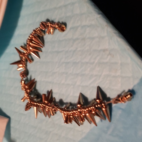 Stella Dot Renegade - Picture 2 of 3